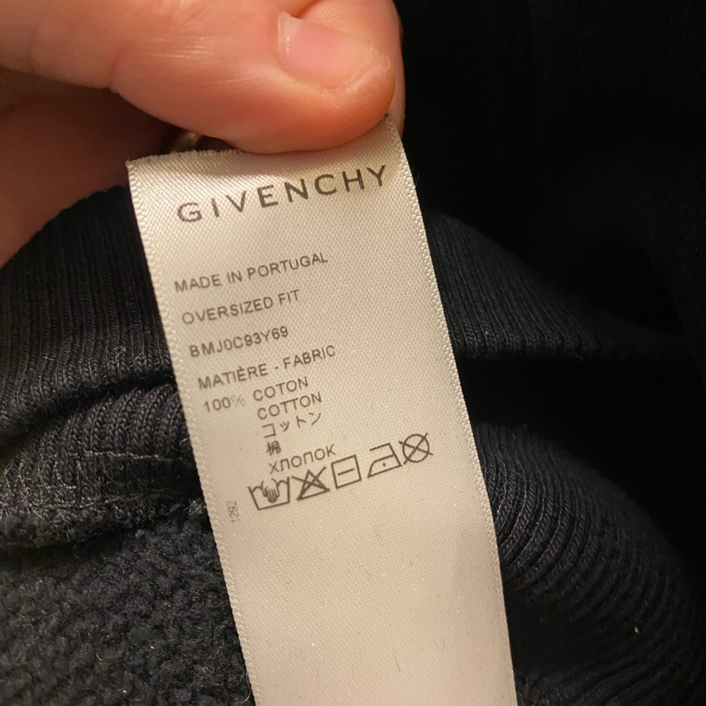 GIVENCHY 4G Logo Hoodie - Picture 10 of 10